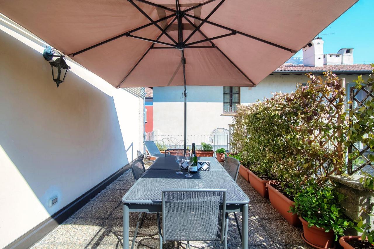 Piazza Roma - The House Of Travelers Apartamento Como Exterior foto